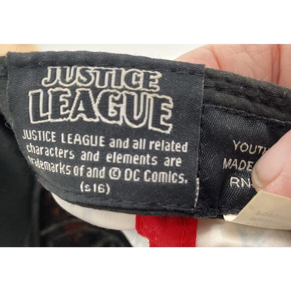 Justice League Batman Superman Flash Wonder Women Snapback Cap YOUTH Size 11/16 - Picture 6 of 9